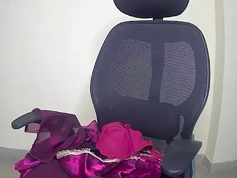 Mitika1 online show from 04.11.26