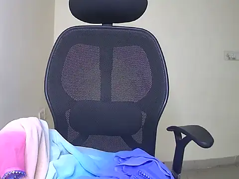 Mitika1 online show from 04.17.26