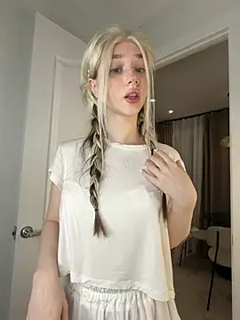 KittiLin online show from 03.30.26