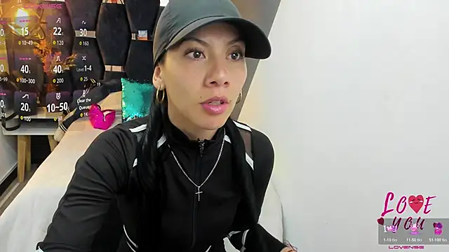 Abril Fox   online show from 04.10.26