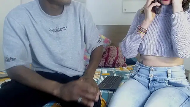 Ebony N Blonde online show from 04.10.26