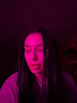 Snapshot of MishellKins chatting on 03.13.26 MishellKins online show from 03.13.26