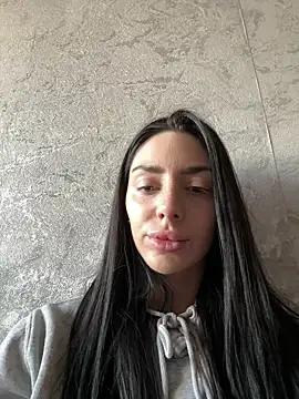 Snapshot of MishellKins chatting on 03.20.26 MishellKins online show from 03.20.26