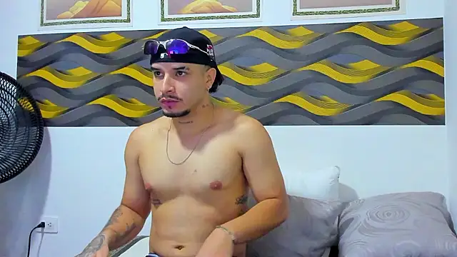 Leon Hotx online show from 03.21.26