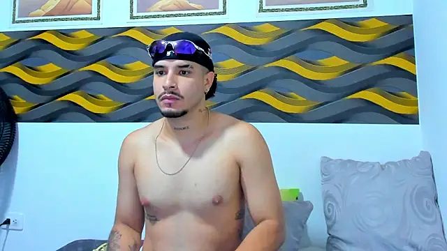 Leon Hotx online show from 03.25.26