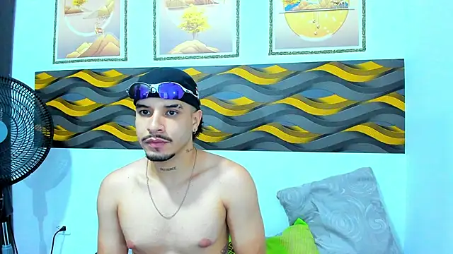 Leon Hotx online show from 05.06.26