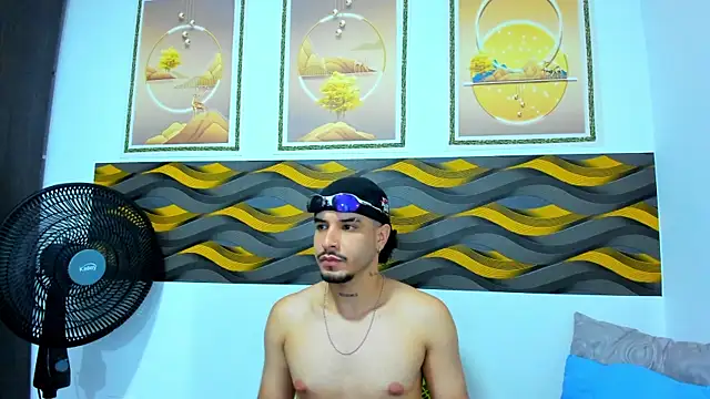Leon Hotx online show from 05.19.26
