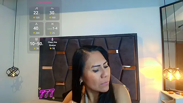 Keyla Brunette  online show from 05.18.26