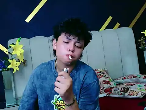 NikiEvanz online show from 04.08.26