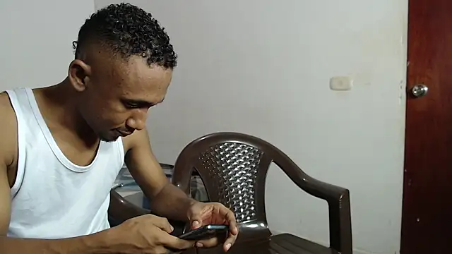 MichellDeLaTorre69 online show from 04.08.26