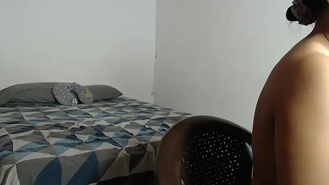 MichellDeLaTorre69 online show from 04.13.26