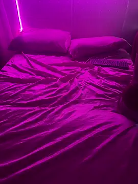 Shynesse21 online show from 04.06.26