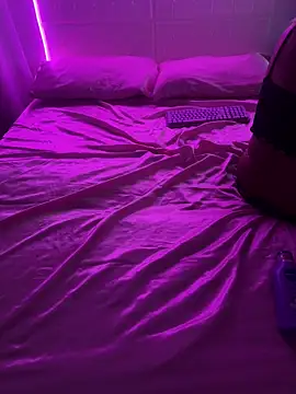 Shynesse21 online show from 04.09.26