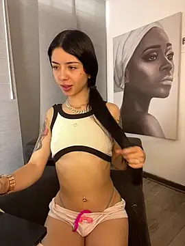 Snapshot of afrodita_pinkk chatting on 03.24.26 afrodita pinkk online show from 03.24.26