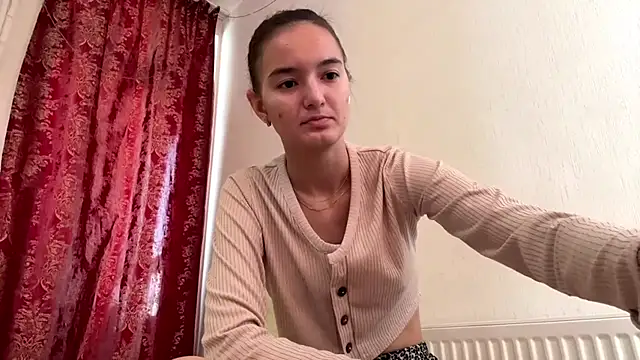ReathaKiss online show from 07.04.26