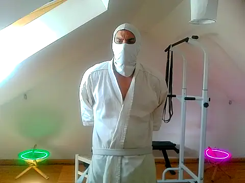 NinjaLaser online show from 04.09.26