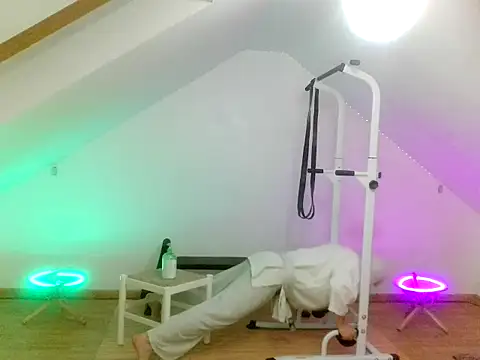 NinjaLaser online show from 04.11.26