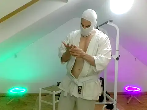 NinjaLaser online show from 04.18.26