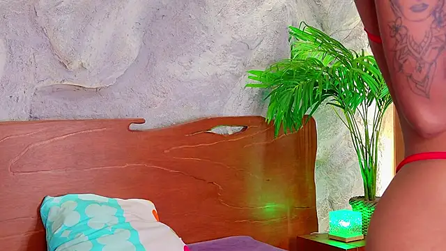 Snapshot of Barbiie_black chatting on 03.18.26 Barbiie black online show from 03.18.26