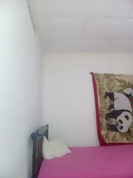 antonelared18 online show from 04.16.26