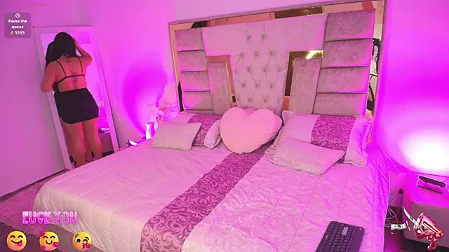 Afroditas 11 online show from 03.23.26