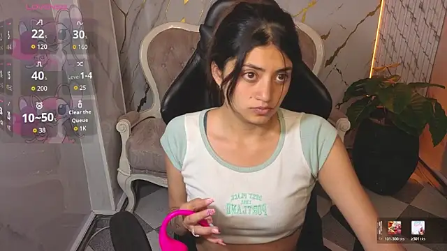 Lia queen tx online show from 05.22.26