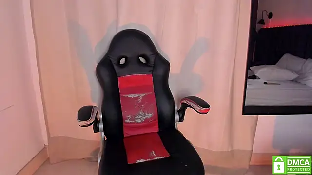 selena  smith1 online show from 04.09.26