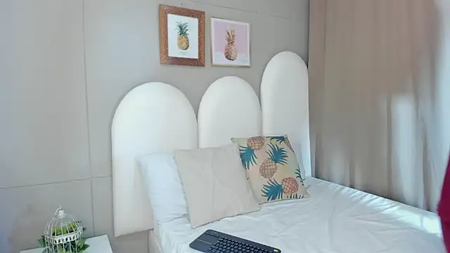 Thiago 2003  online show from 03.23.26