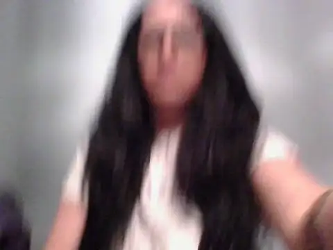 Snapshot of TheVictoriaWolf chatting on 04.01.26 TheVictoriaWolf online show from 04.01.26