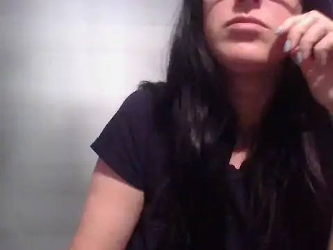 Snapshot of TheVictoriaWolf chatting on 04.08.26 TheVictoriaWolf online show from 04.08.26