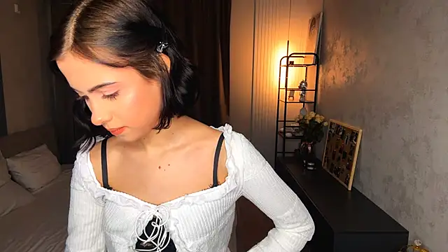 Snapshot of EhtelVesperman chatting on 03.29.26 EhtelVesperman online show from 03.29.26