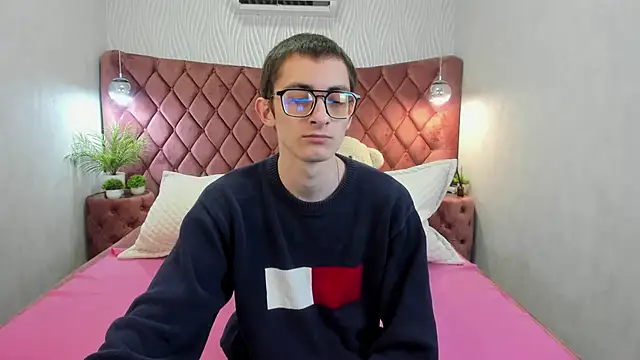 RonBevs online show from 04.09.26