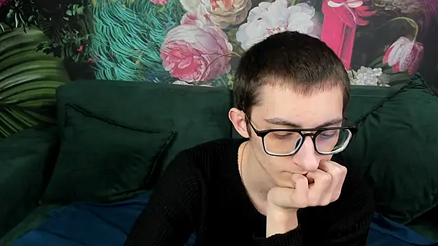 RonBevs online show from 04.11.26