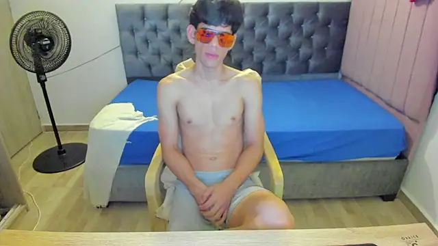 Josy 11 online show from 03.19.26