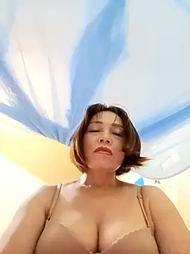 Lyly22x online show from 03.31.26