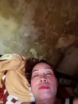 Lyly22x online show from 04.12.26