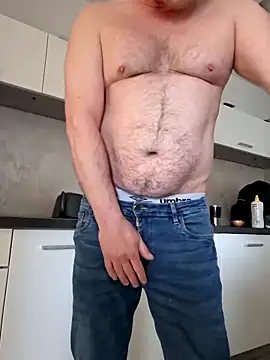 AgaiJa42 online show from 04.10.26