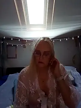 roxy 74 online show from 03.13.26