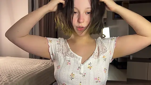 emilyy xoxo online show from 04.15.26