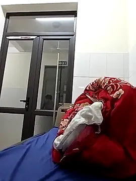 candy flo online show from 04.03.26