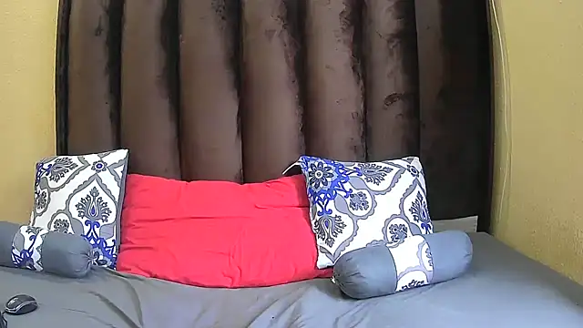 queensBetty online show from 04.03.26