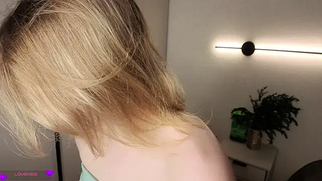 AureliaAngel online show from 03.27.26