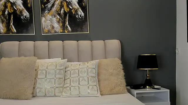 VaniaRouse online show from 04.02.26