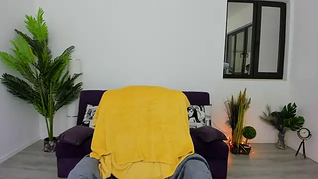 Nicolle Lexxy online show from 04.14.26