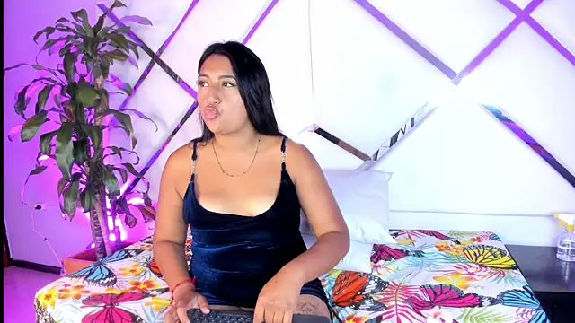 Snapshot of DestiinyBlack chatting on 03.31.26 DestiinyBlack online show from 03.31.26