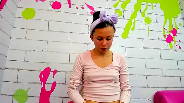 Snapshot of Danna_Greyy chatting on 04.06.26 Danna Greyy online show from 04.06.26