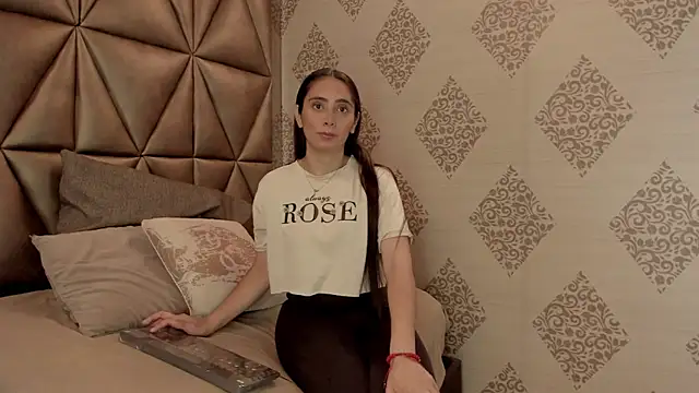 Escarleth Fox online show from 04.09.26