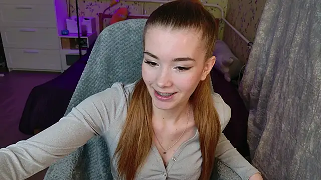 Lunavira online show from 04.05.26