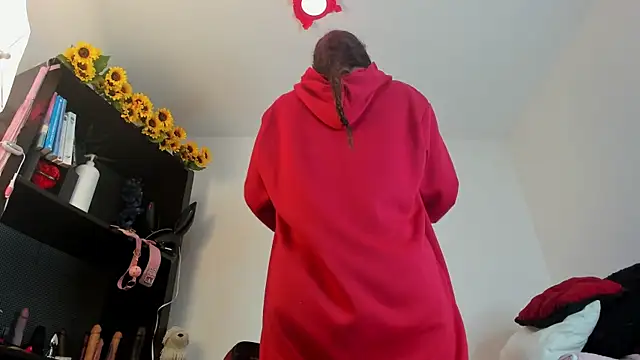 ItsAmara online show from 03.24.26