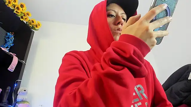 ItsAmara online show from 03.27.26